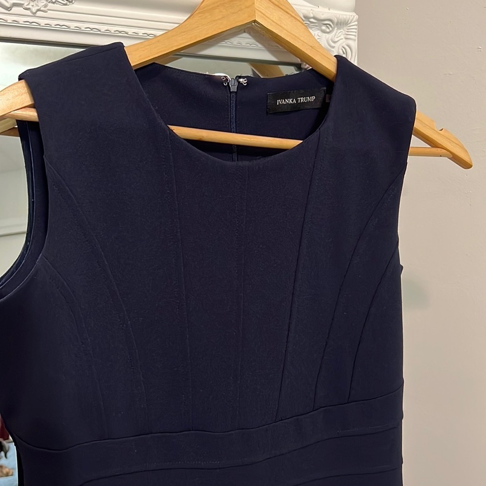 178 Ivanka Trump dark blue dress - Picture 1 of 12